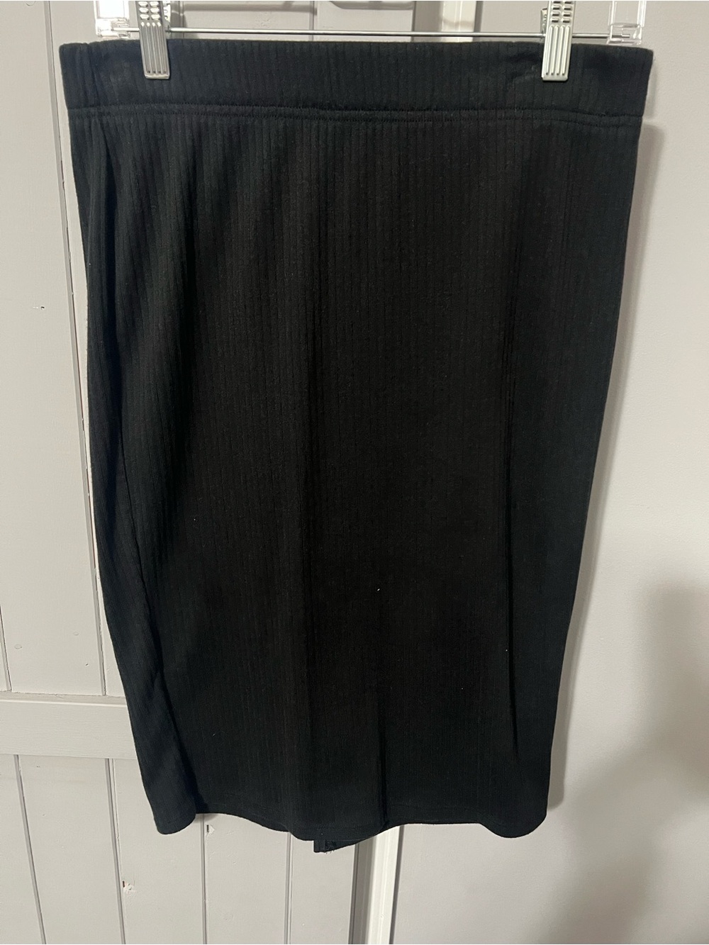 Cato Black Ribbed Pencil Skirt
